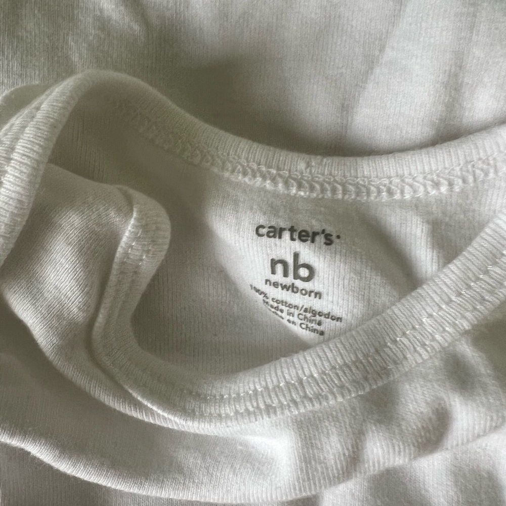 Newborn  Assorted Gap & Carters Cotton  baby boy Onesie & pants - Picture 5 of 6